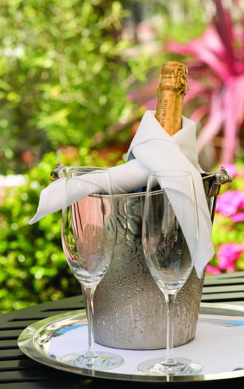 L'Auberge Carmel, Relais & Chateaux Exterior photo